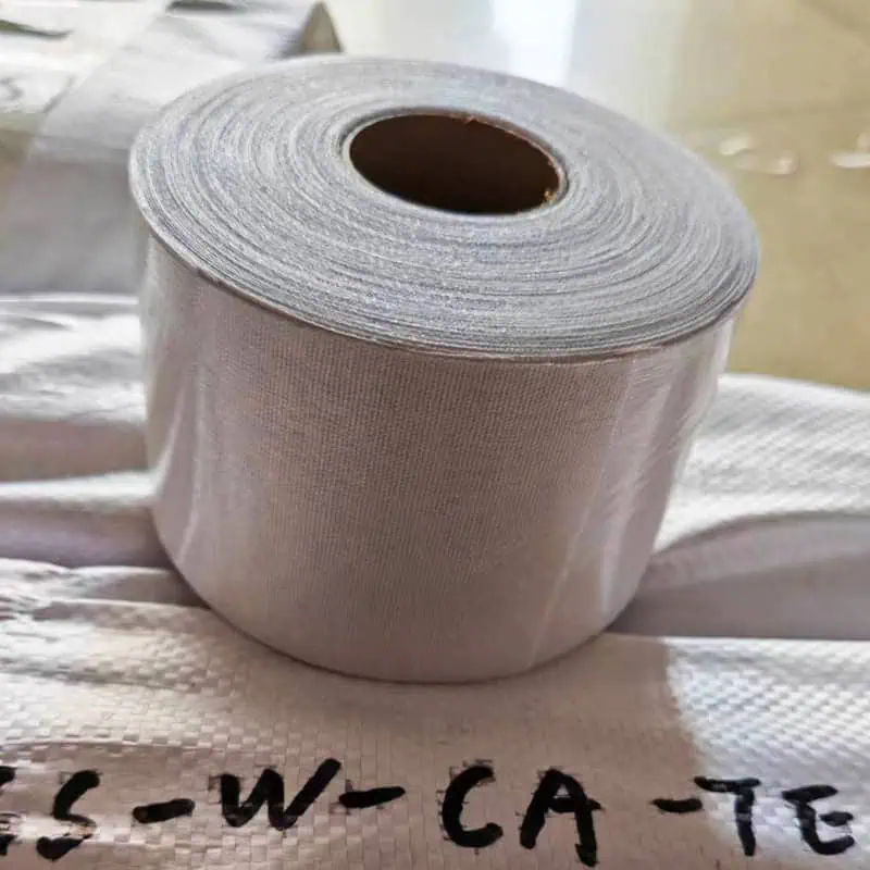 Yiwu-market-products-category-apparel-accessories-4