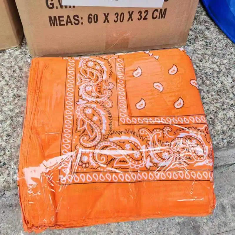 Yiwu-market-products-category-apparel-accessories-square-scaf-240520-6