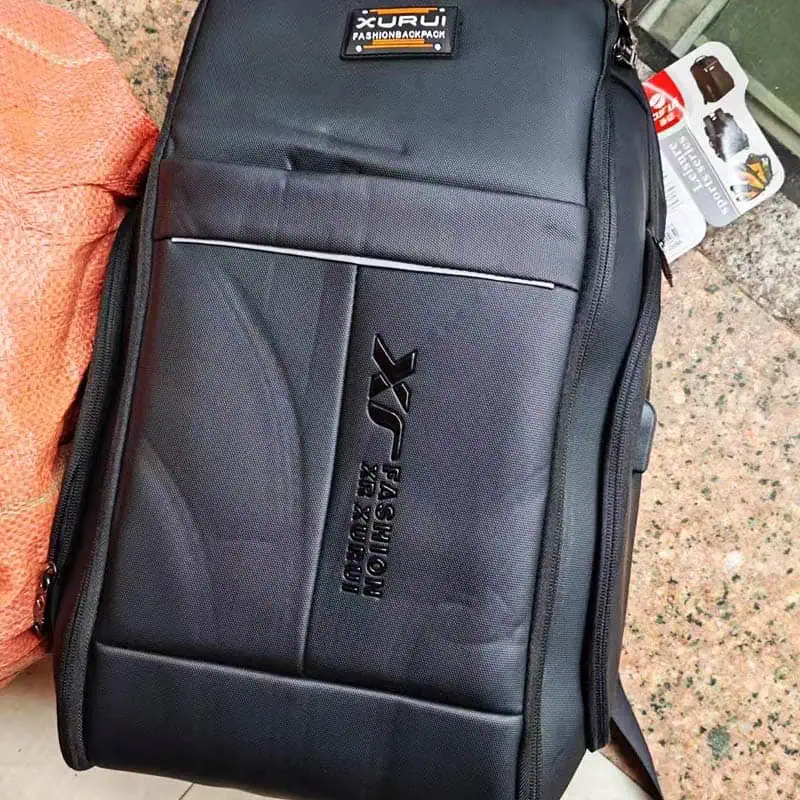 Yiwu-market-products-category-bags-and-suitcases-240511-9